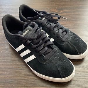 Adidas Courtset black suede W8